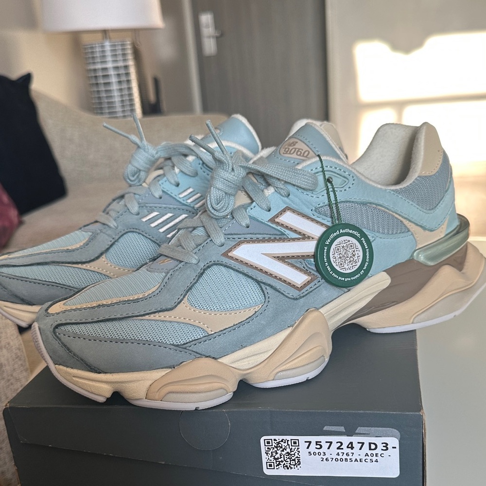 New Balance 9060 Blue Haze Size 11.5